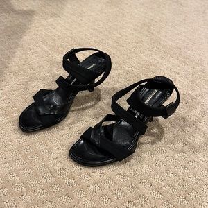 Donald Pliner black strap sandal